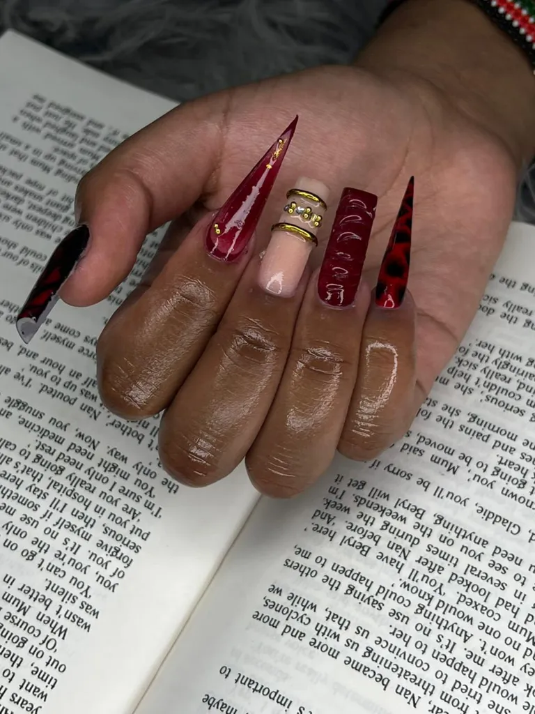 Dip-in Nails image 2